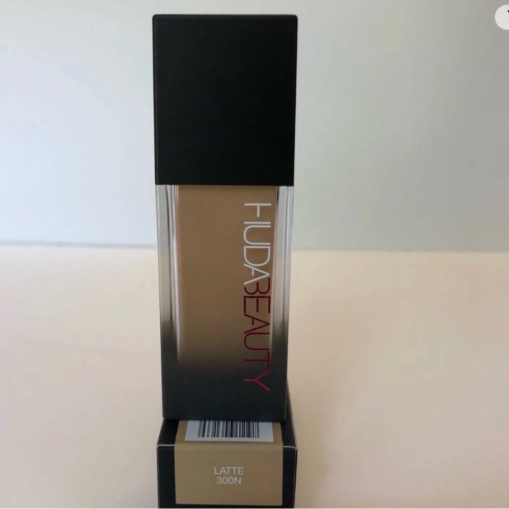 Huda beauty latte 300N faux filter foundation .